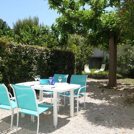 Apartment Les Jardins De Neptune.2 アパート *